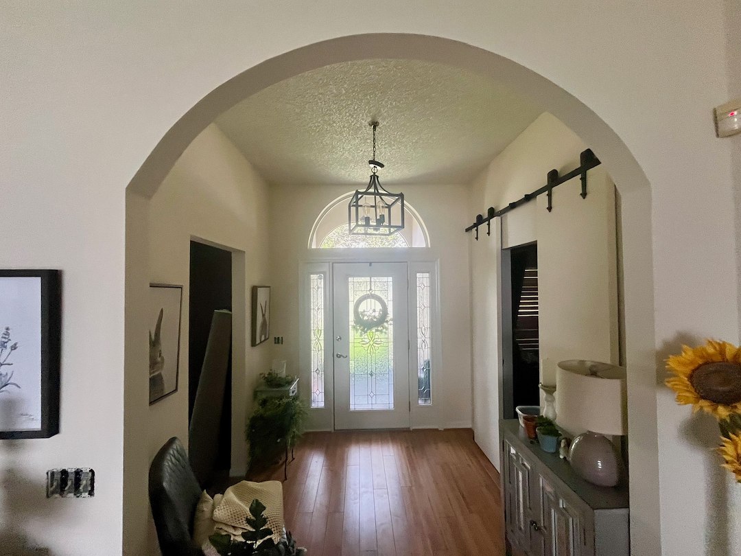 Professional Interior Painting Project In Port Orange, Florida (1)
